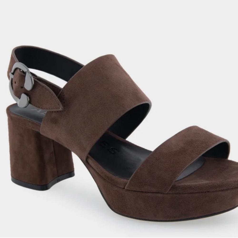 AEROSOLES Brown Platform Sandals